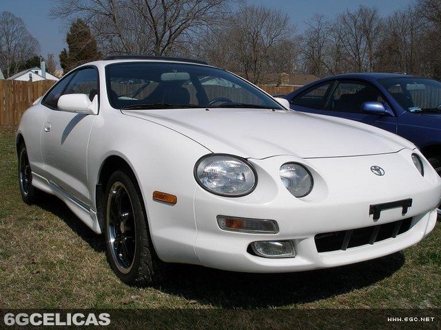 1999 GT Hatchback - Photo 2