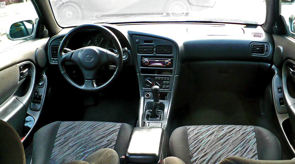 1997 GT Hatchback - Photo 7