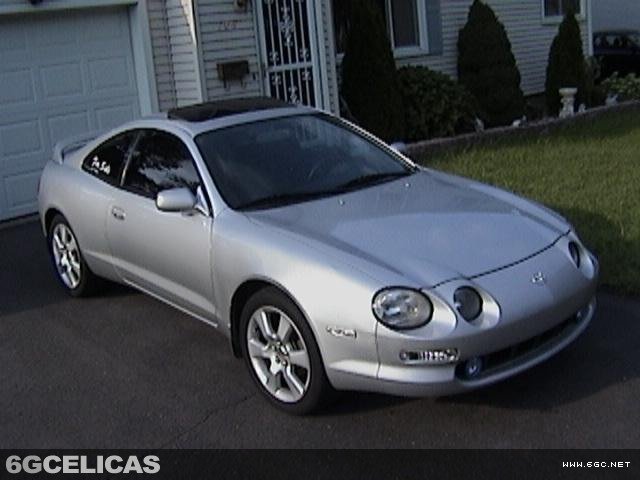 1994 GT Hatchback - Photo 2