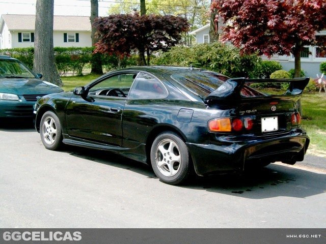 1994 GT Hatchback - Photo 3
