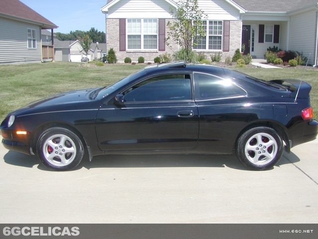 1994 GT Hatchback - Photo 2