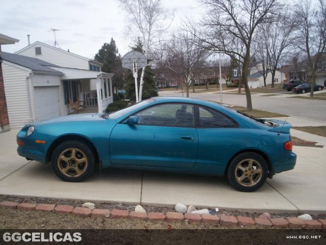 1994 ST Hatchback - Photo 2