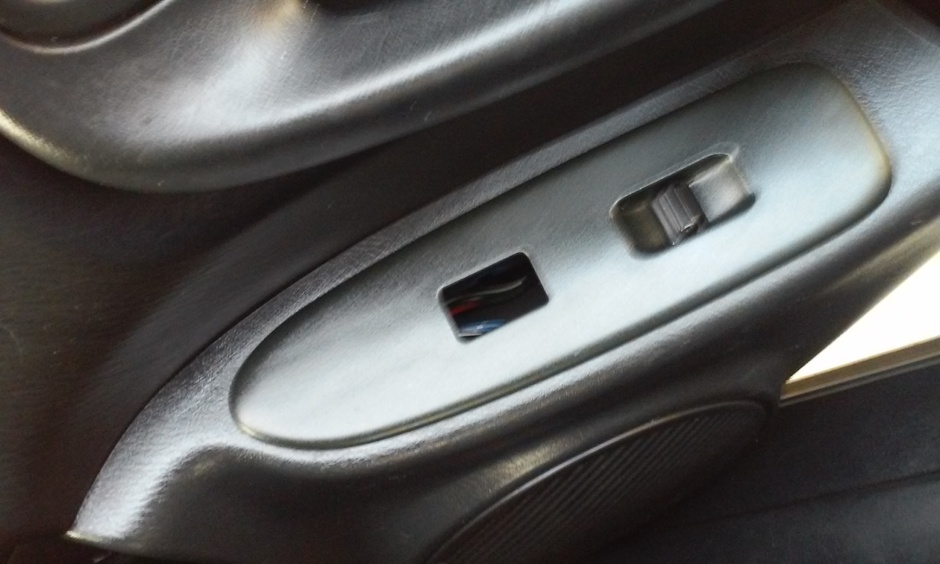 1995 ST Hatchback - Photo 4