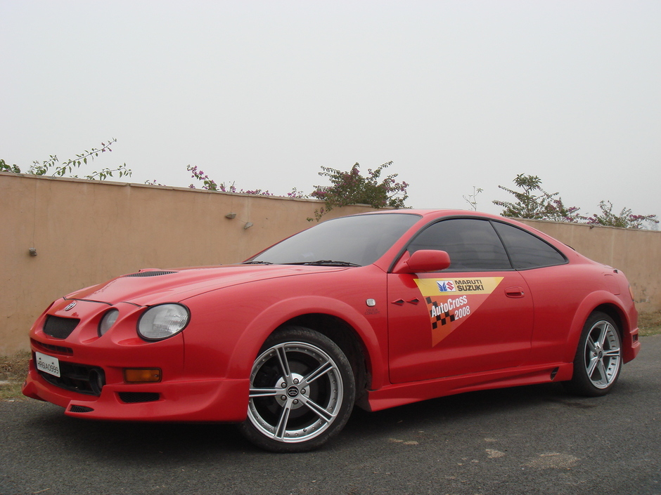 celica coupe 2.0 - Photo 6