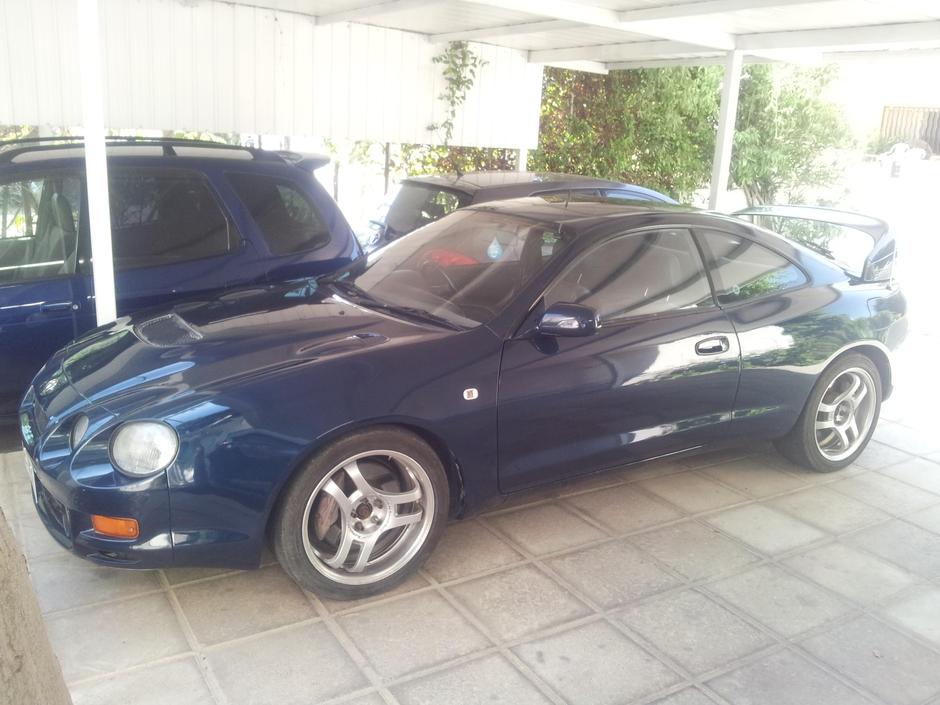 Celica st205 GT-FOUR - Photo 2
