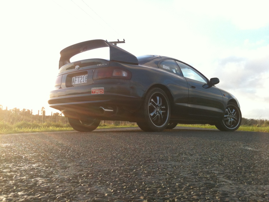 1994 GT-4 Hatchback - Photo 4
