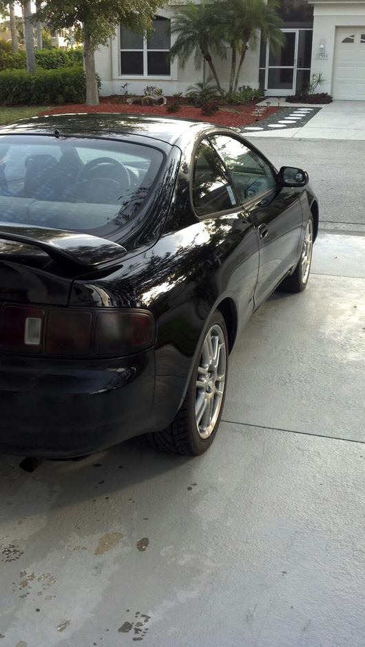 1997 ST Hatchback - Photo 2